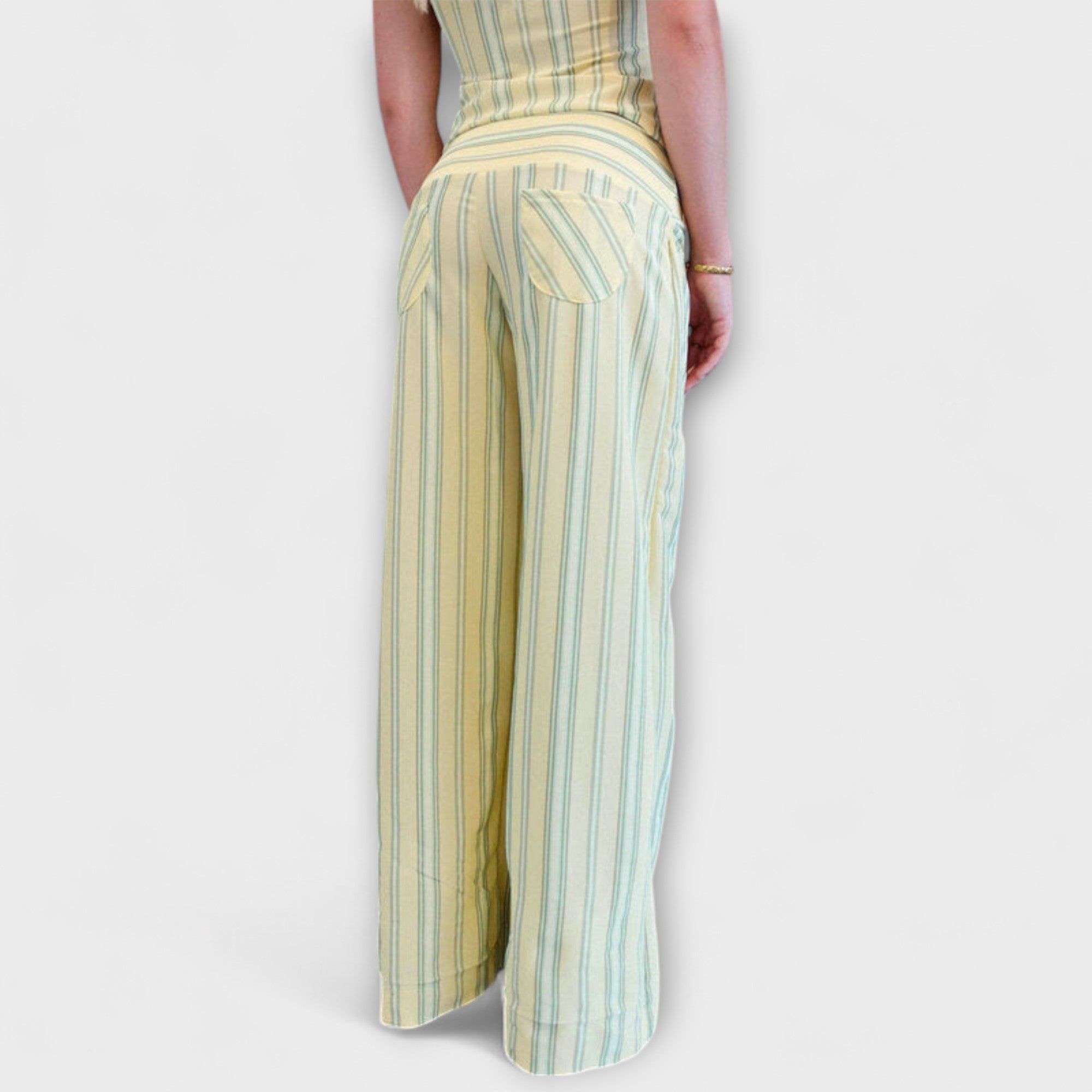 Anastasia - Klassisches gestreiftes Hosenensemble