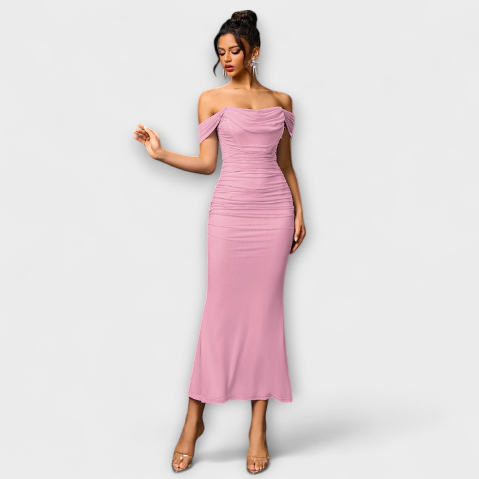 Ione - Off-Shoulder Raffung Bodycon Kleid