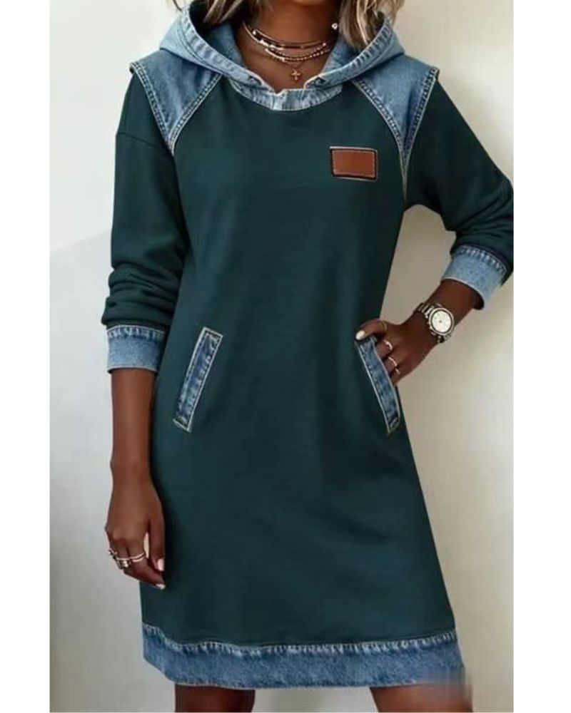 Lara – Jeanskleid mit Kapuze