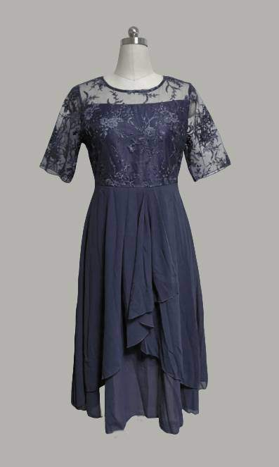 Der Produkttitel bleibt unverändert: "Kleid für Hochzeitsgäste".