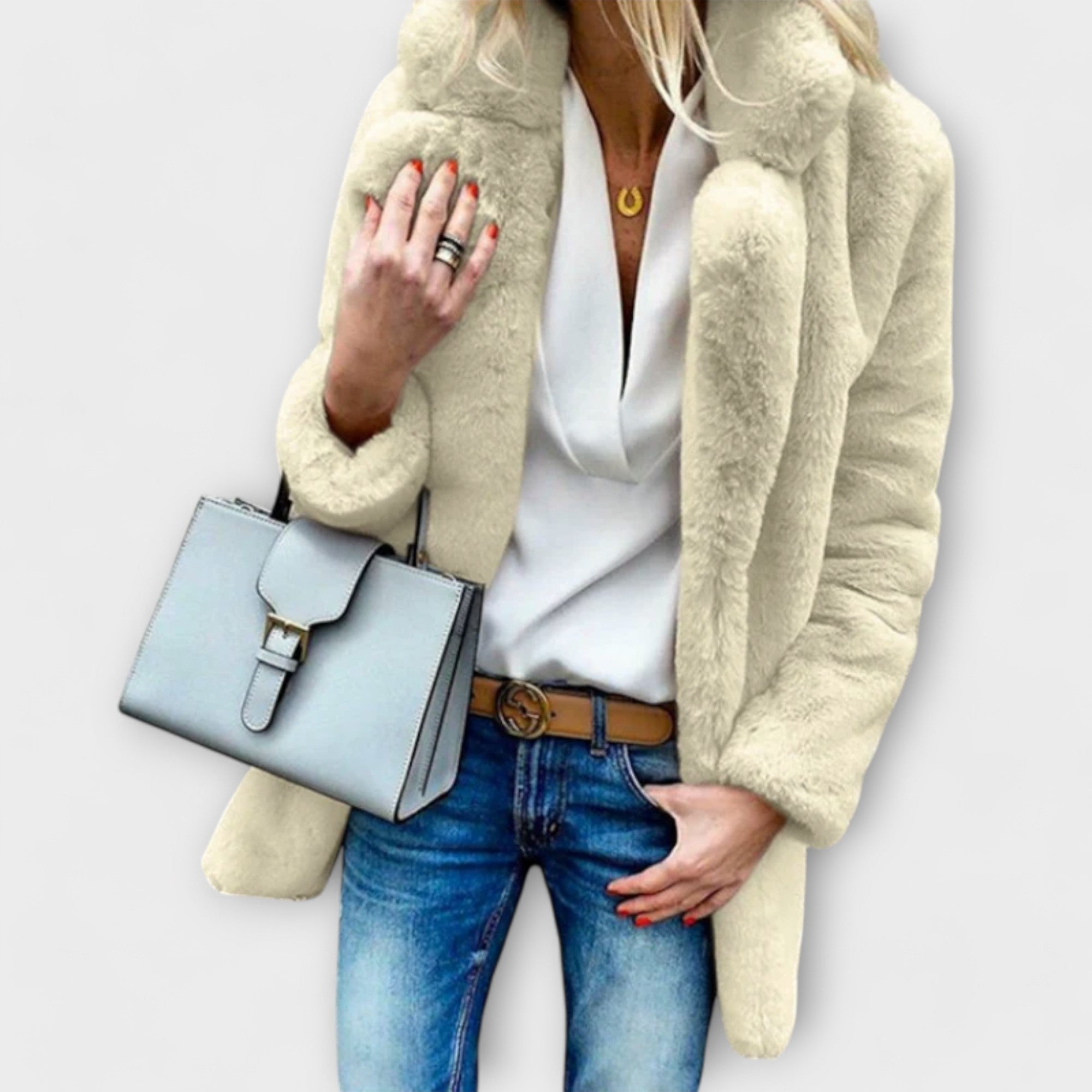 Aurora – Warme und Flauschige Winterjacke