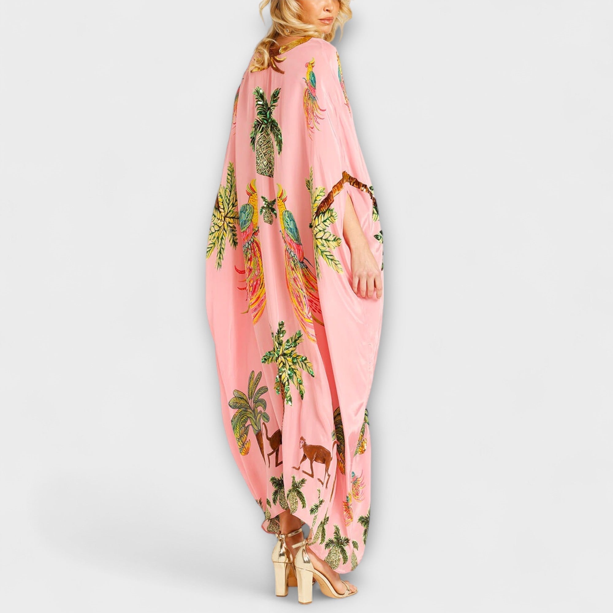 Aurora - Auffälliges Kleid mit schrägen Schultern und Kokosbaum-Print