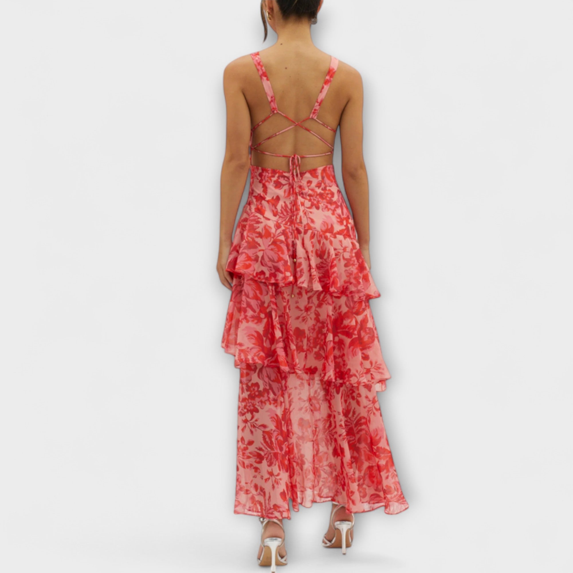 Domenica - Chiffonkleid mit V-Ausschnitt und fließenden Lagen